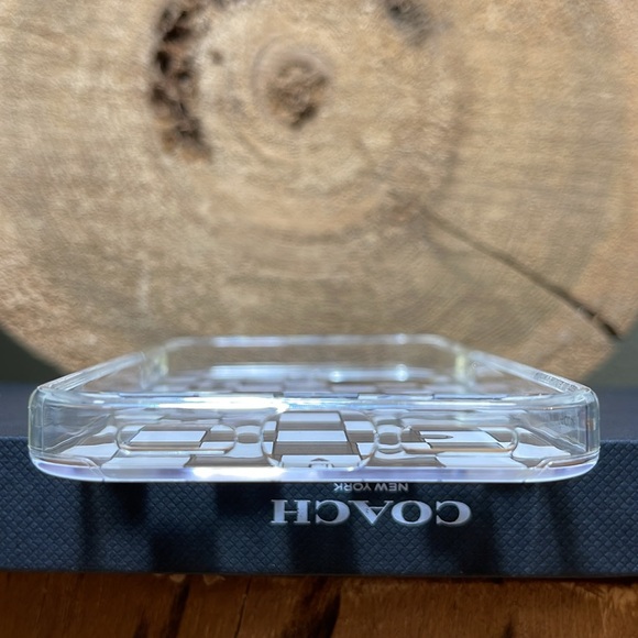 NWT COACH iPHONE CHECKER CELL PHONE CASE 12/12 PRO - Picture 13 of 15